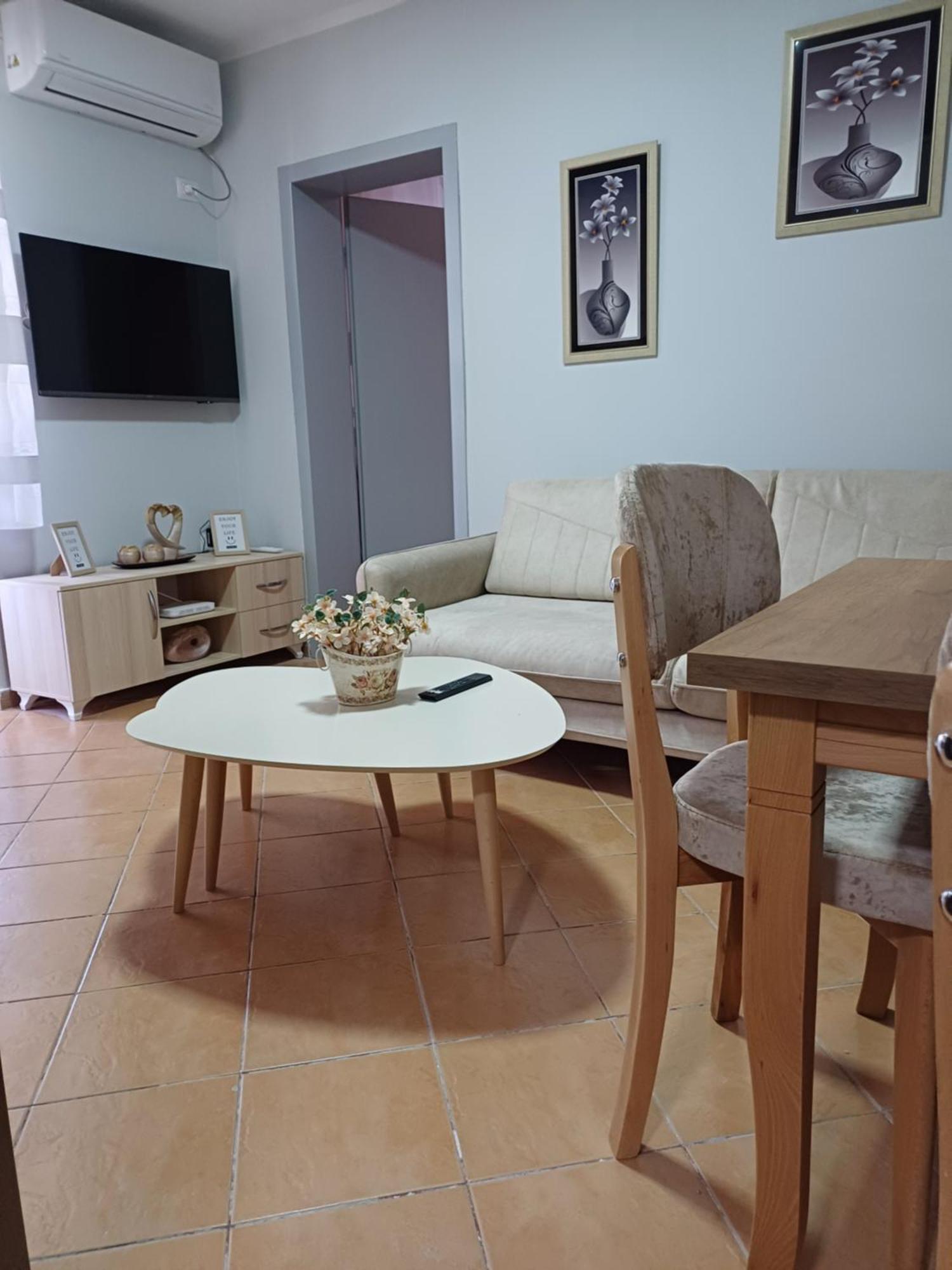 Apartamenti Vero Tirana Exteriör bild
