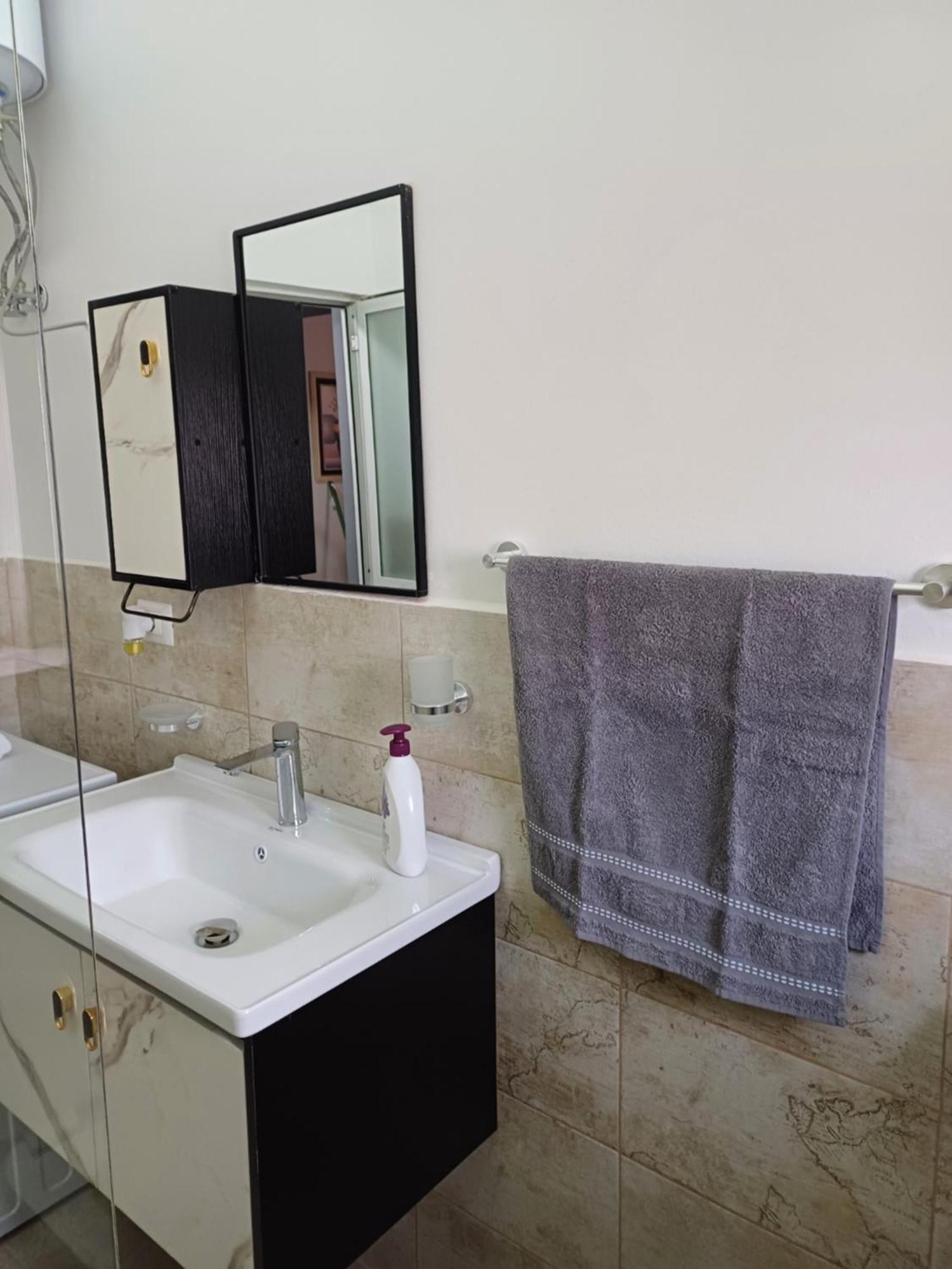Apartamenti Vero Tirana Exteriör bild