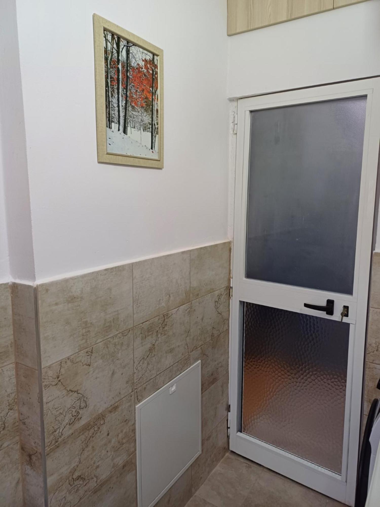 Apartamenti Vero Tirana Exteriör bild